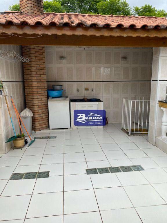 Sobrado à venda com 3 quartos, 178m² - Foto 27