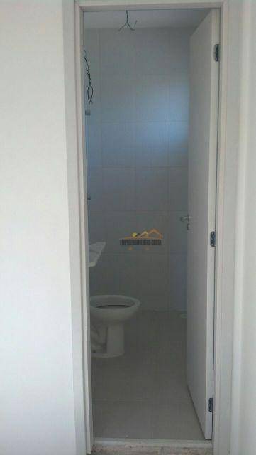 Apartamento à venda com 3 quartos, 63m² - Foto 11