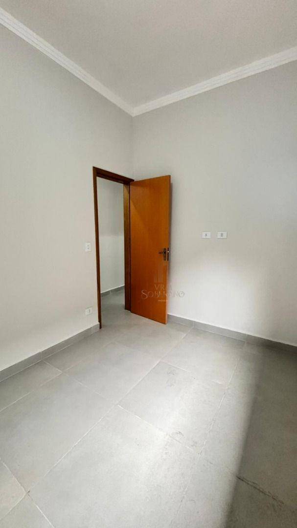 Casa à venda com 3 quartos, 100m² - Foto 9