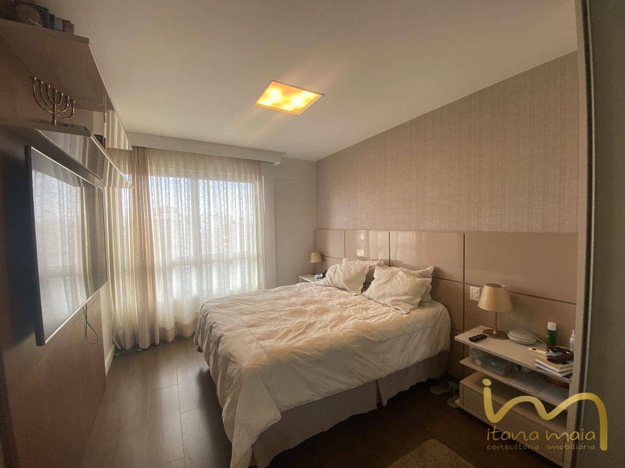 Apartamento à venda com 4 quartos, 155m² - Foto 14