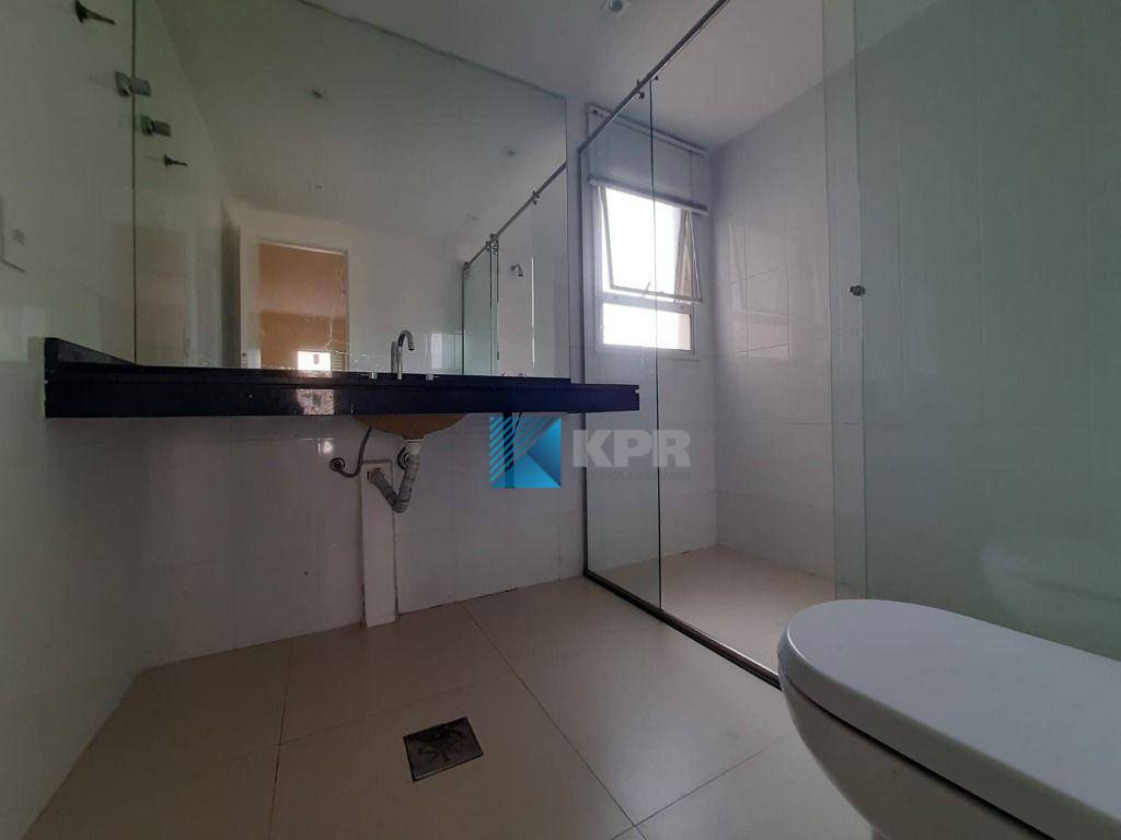 Apartamento à venda com 4 quartos, 190m² - Foto 20