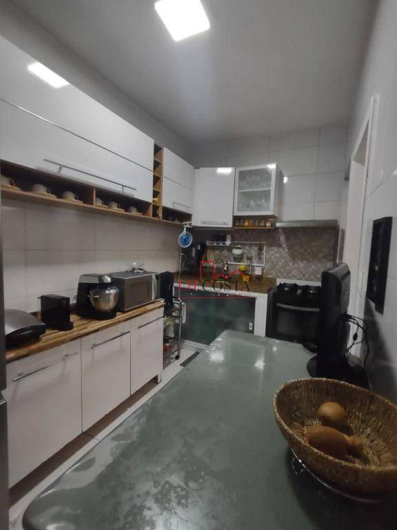 Apartamento à venda com 3 quartos, 80m² - Foto 22