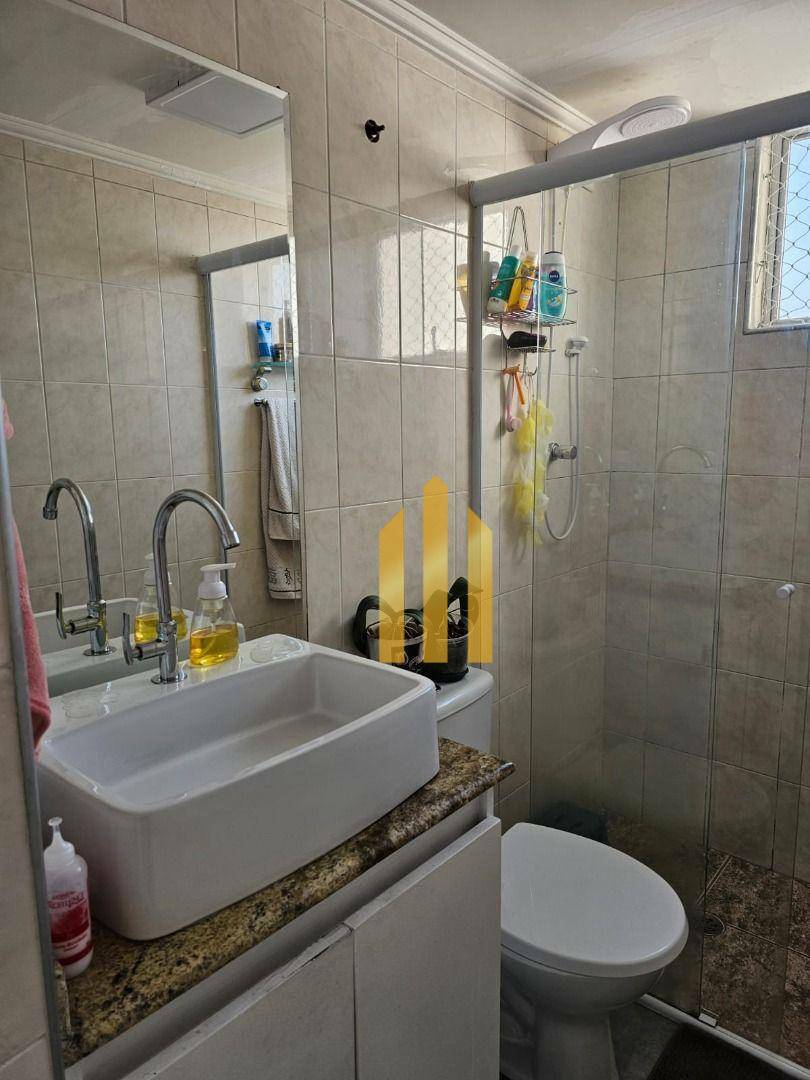 Apartamento à venda com 2 quartos, 55m² - Foto 5