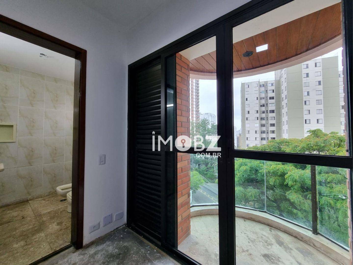 Apartamento à venda com 4 quartos, 236m² - Foto 27