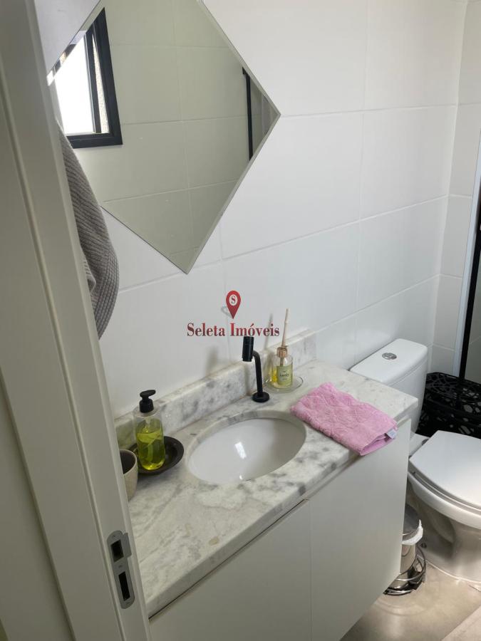 Apartamento à venda com 3 quartos, 77m² - Foto 12