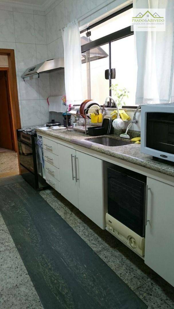 Casa à venda com 3 quartos, 173m² - Foto 16
