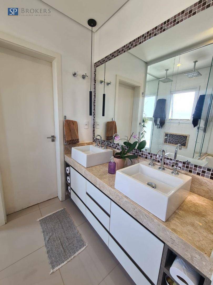 Casa de Condomínio à venda com 4 quartos, 252m² - Foto 23