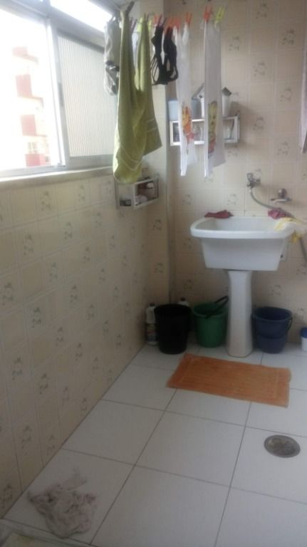 Apartamento à venda com 3 quartos, 106m² - Foto 13