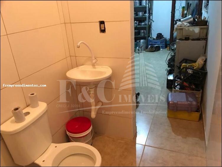 Casa à venda com 2 quartos, 157m² - Foto 16