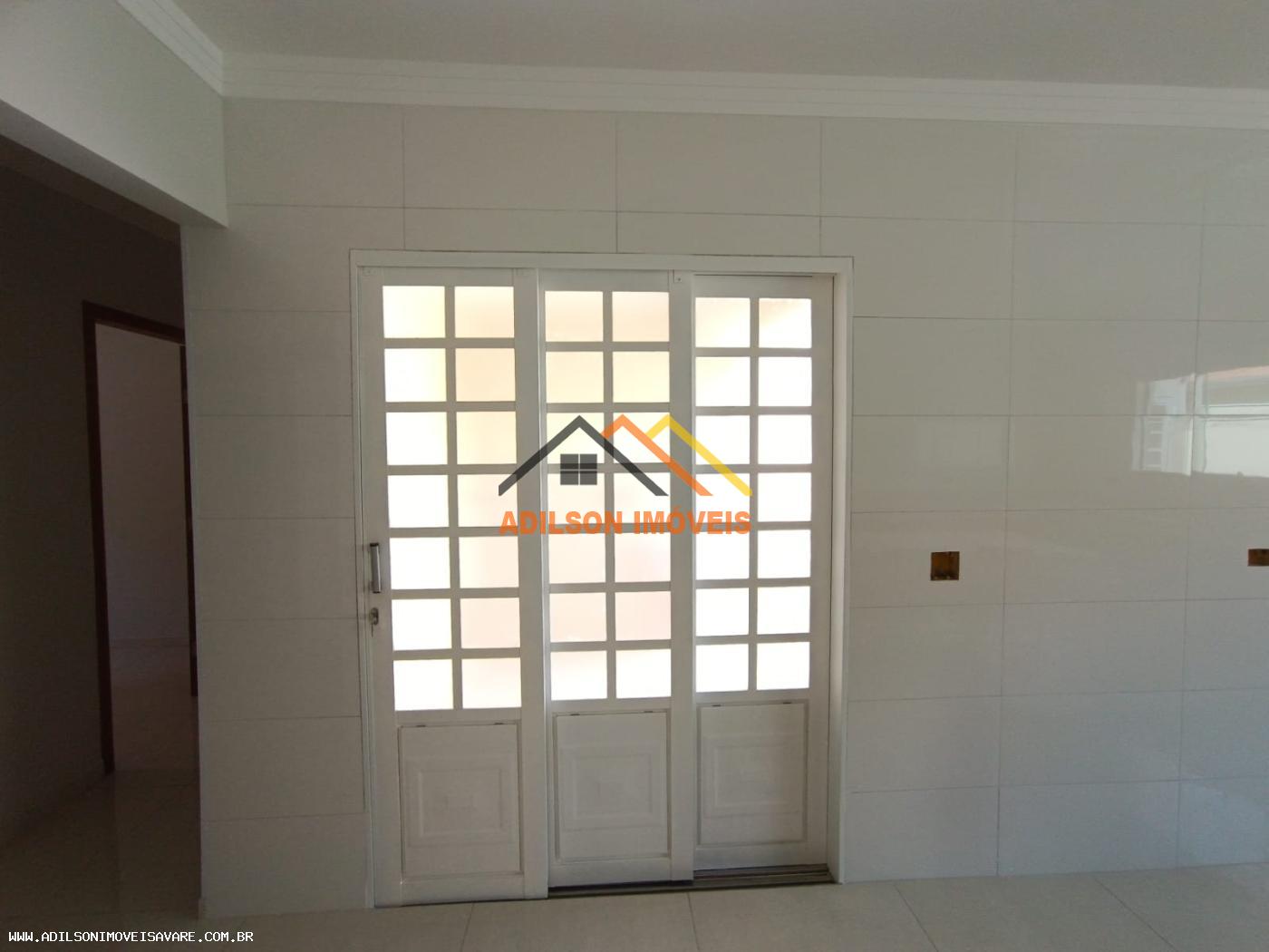 Casa à venda com 3 quartos, 300m² - Foto 9