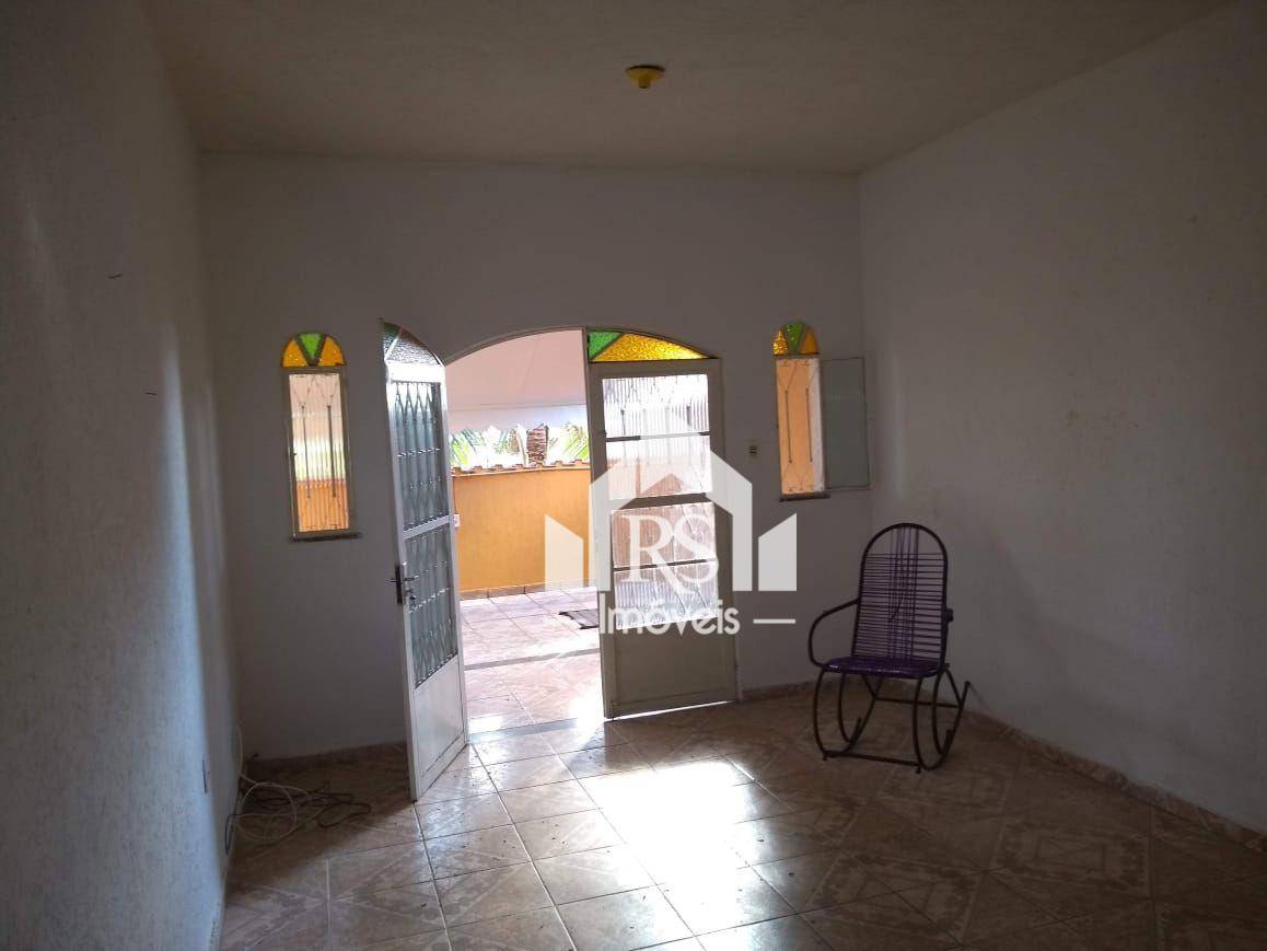 Casa à venda com 2 quartos, 90m² - Foto 19