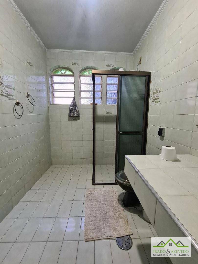 Casa à venda com 3 quartos, 169m² - Foto 14