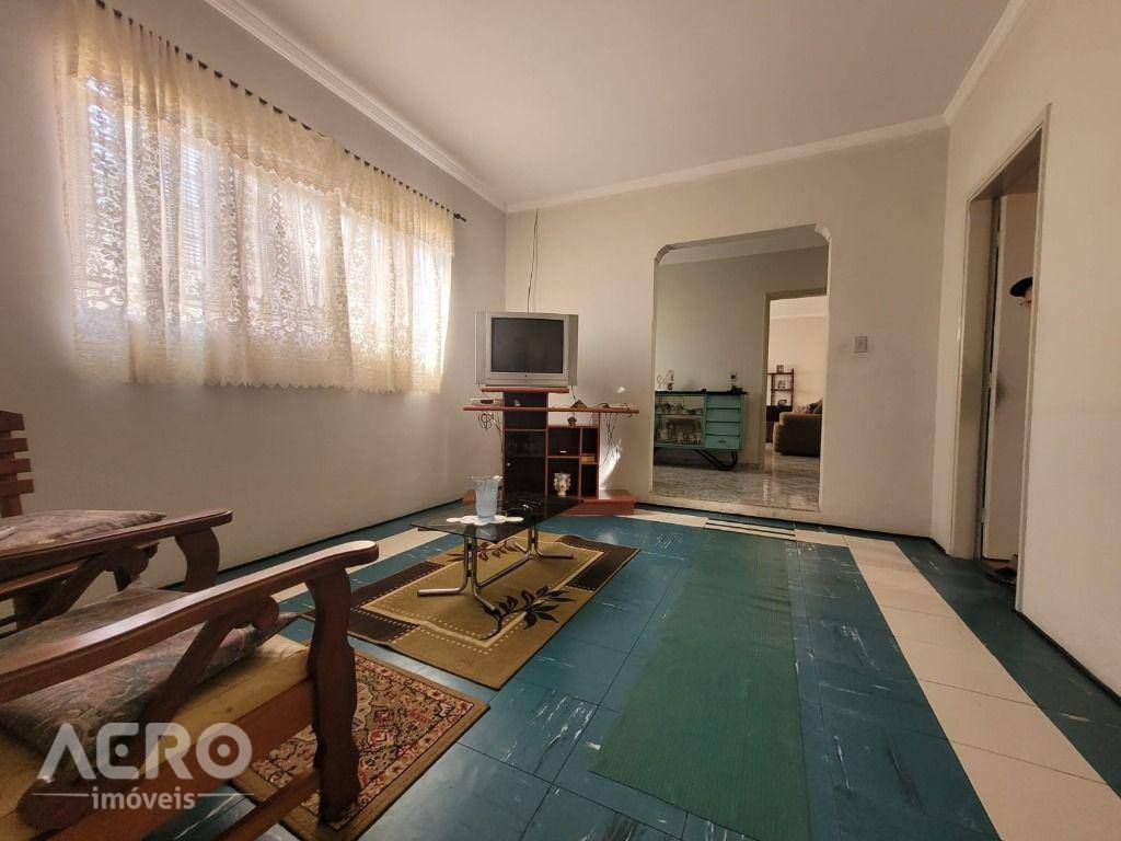 Casa à venda com 3 quartos, 184m² - Foto 25