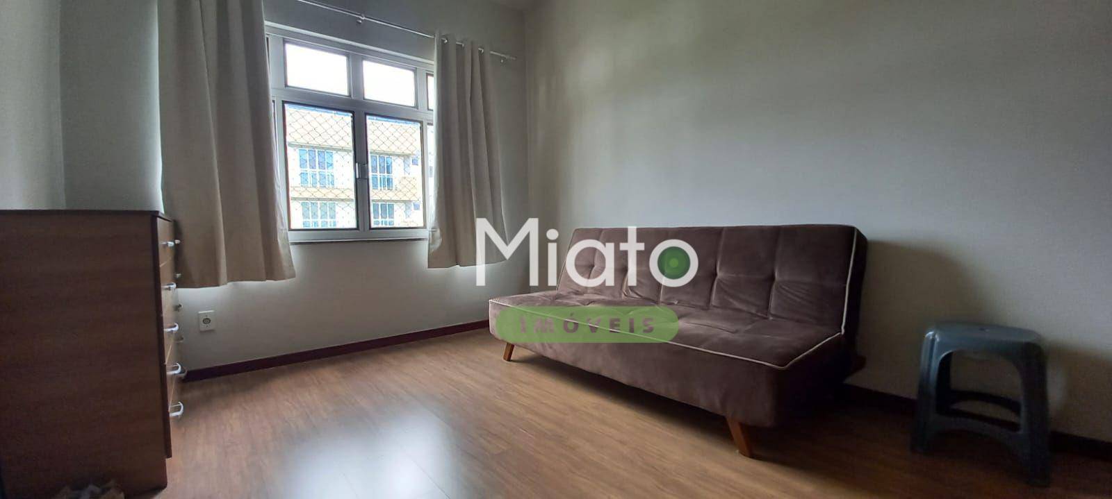 Apartamento à venda com 2 quartos, 77m² - Foto 12