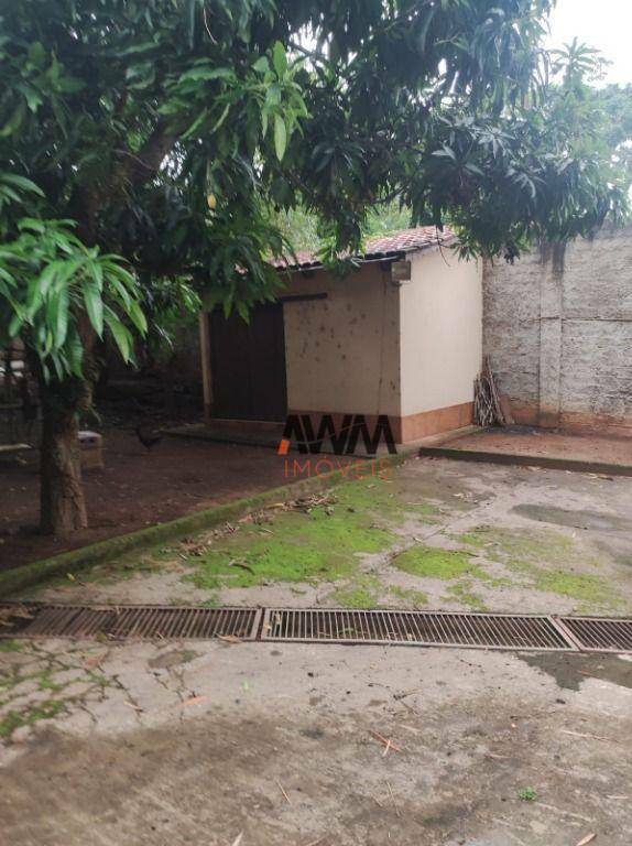 Chácara à venda com 3 quartos, 2335M2 - Foto 4