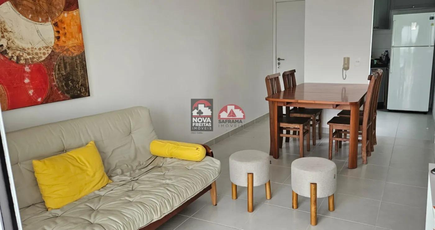 Apartamento à venda com 2 quartos, 67m² - Foto 1