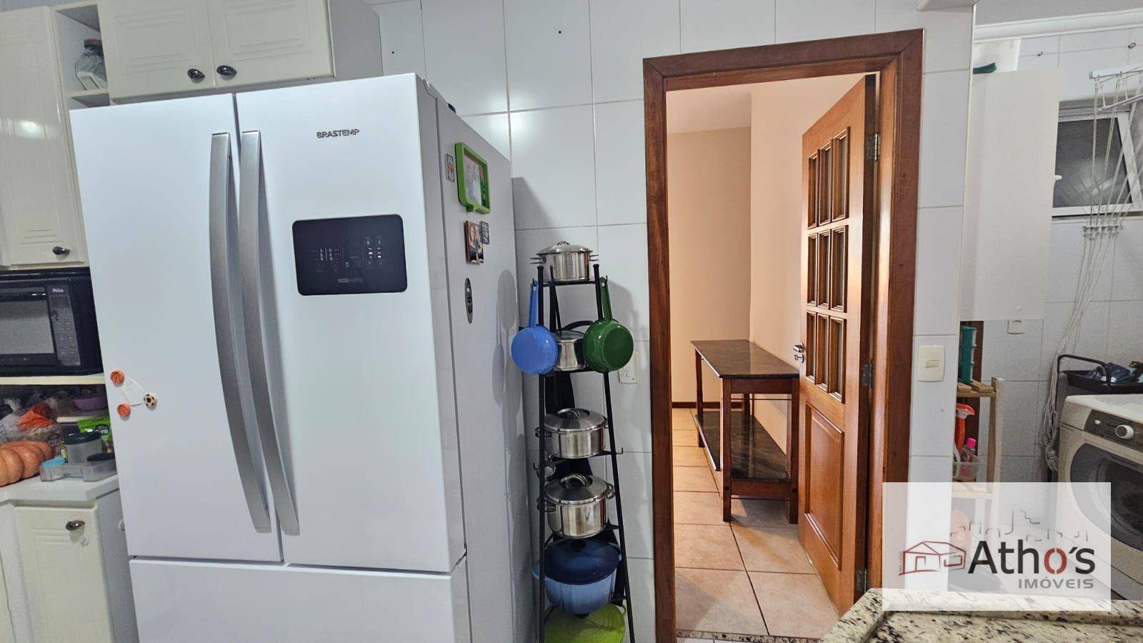 Apartamento à venda com 3 quartos, 108m² - Foto 15