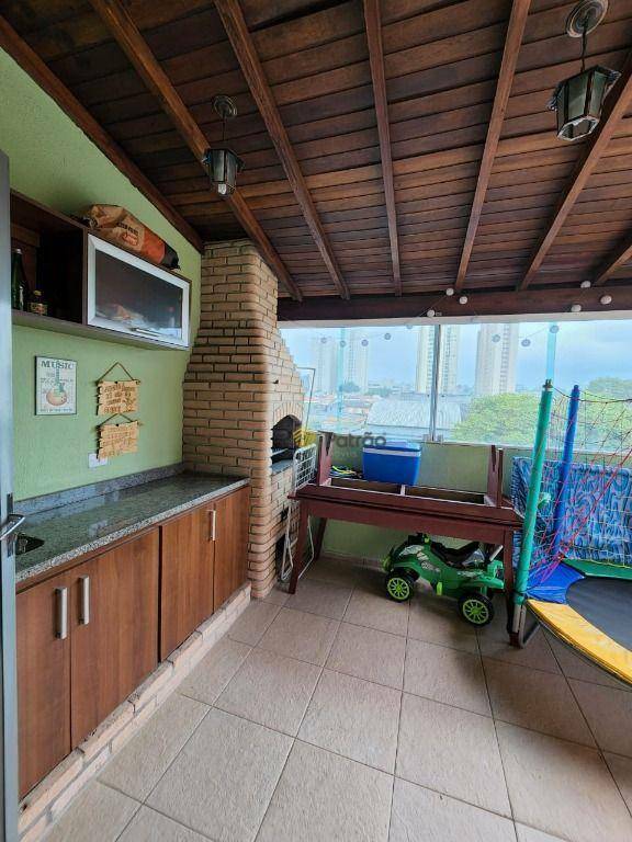 Cobertura à venda com 2 quartos, 100m² - Foto 2