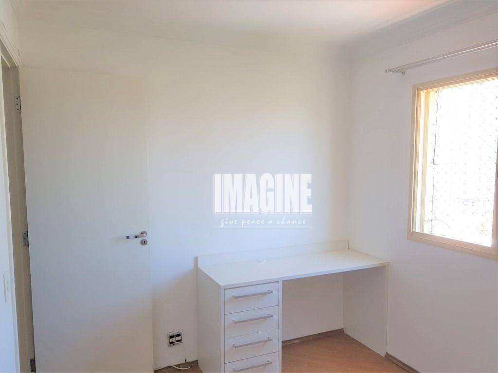 Apartamento à venda com 3 quartos, 92m² - Foto 21