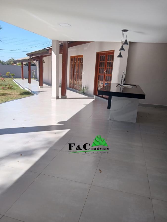 Casa de Condomínio à venda com 3 quartos, 1550m² - Foto 3