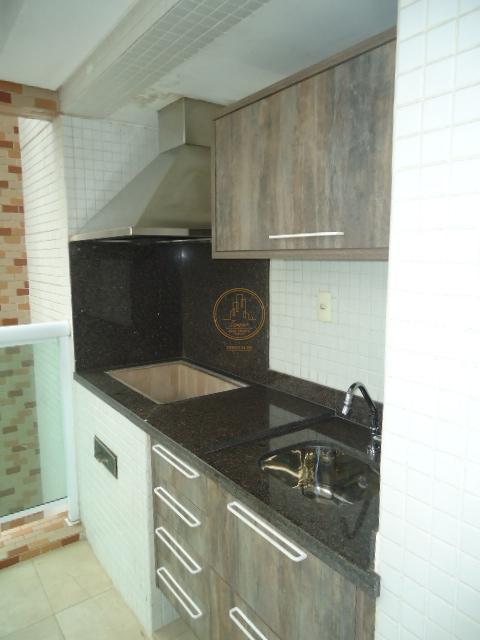 Apartamento à venda com 4 quartos, 191m² - Foto 9