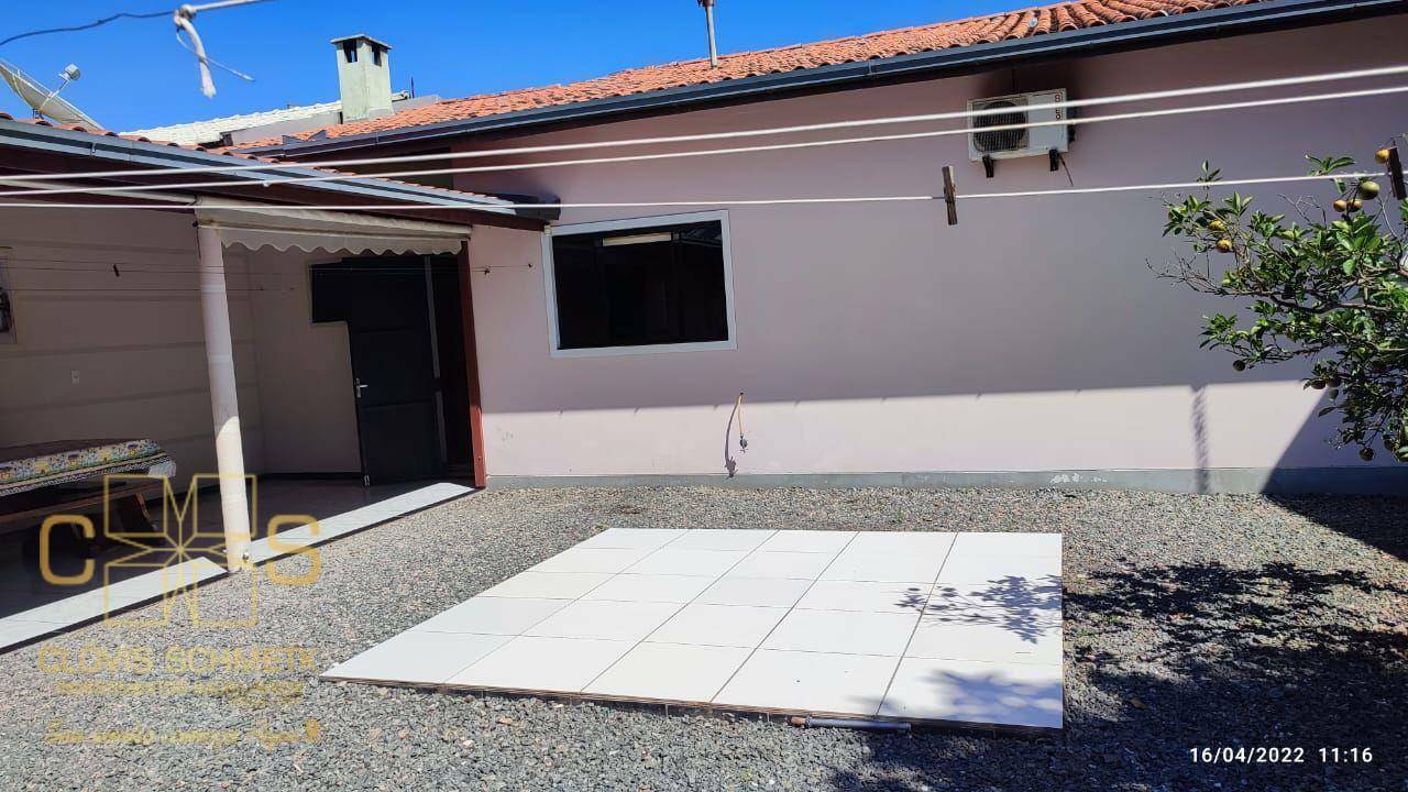 Casa à venda com 3 quartos, 135m² - Foto 14