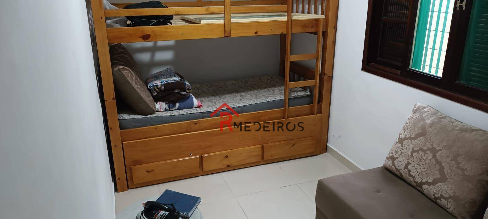 Casa à venda com 3 quartos, 100m² - Foto 7