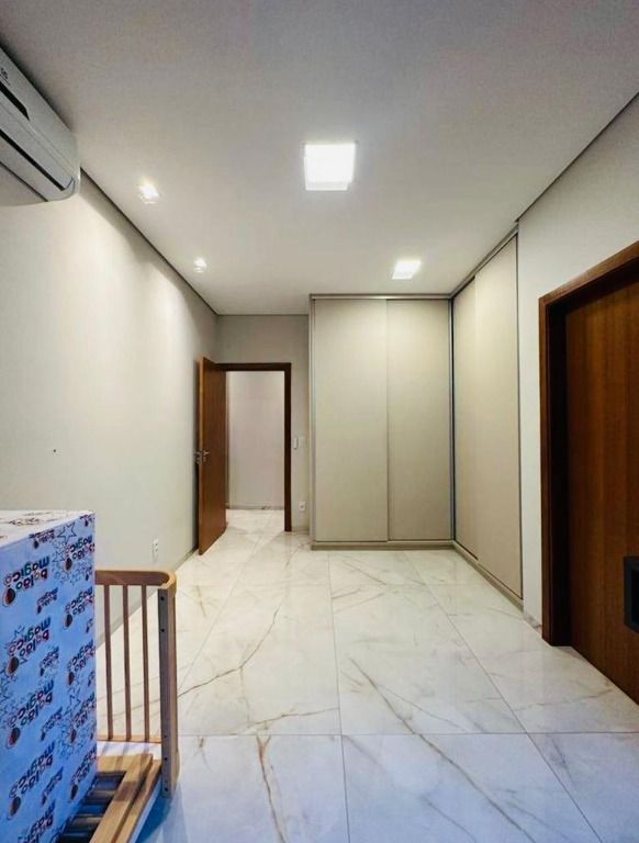 Casa de Condomínio à venda com 3 quartos, 250m² - Foto 23