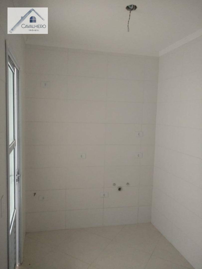 Cobertura à venda com 2 quartos, 76m² - Foto 2