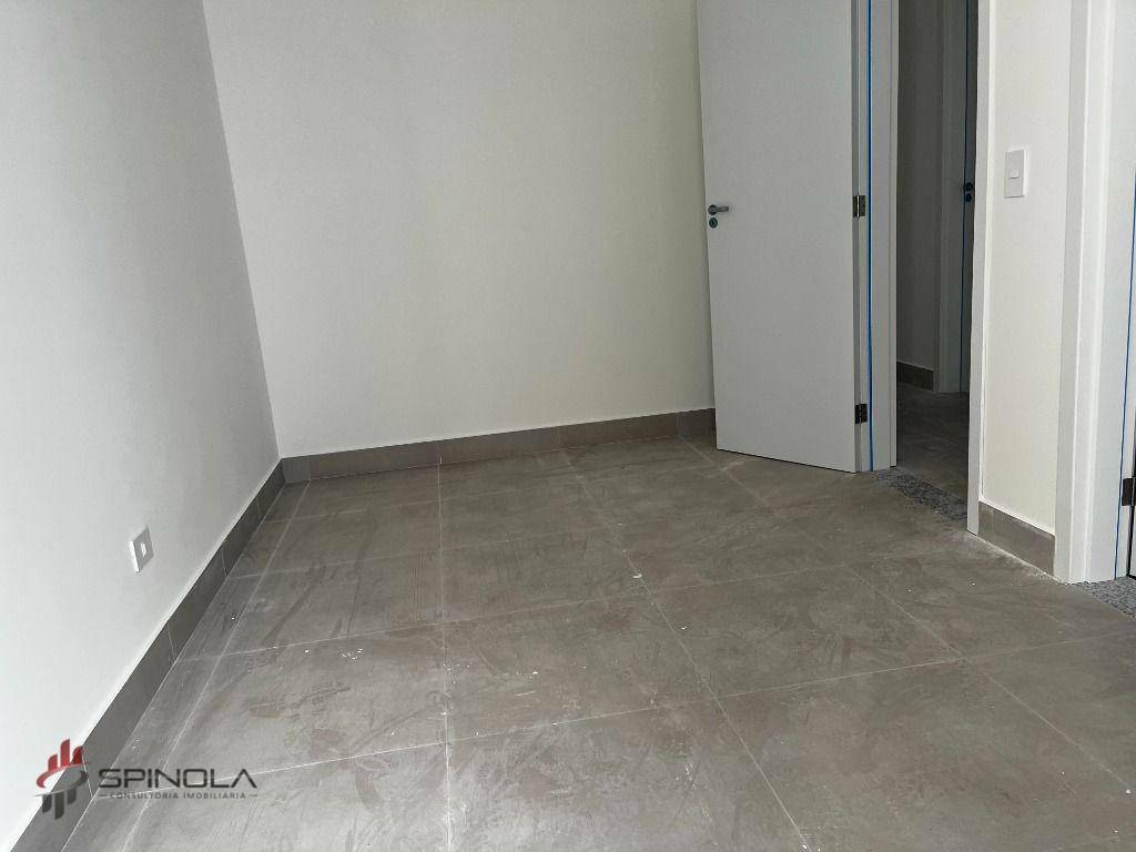 Apartamento à venda com 3 quartos, 143m² - Foto 25