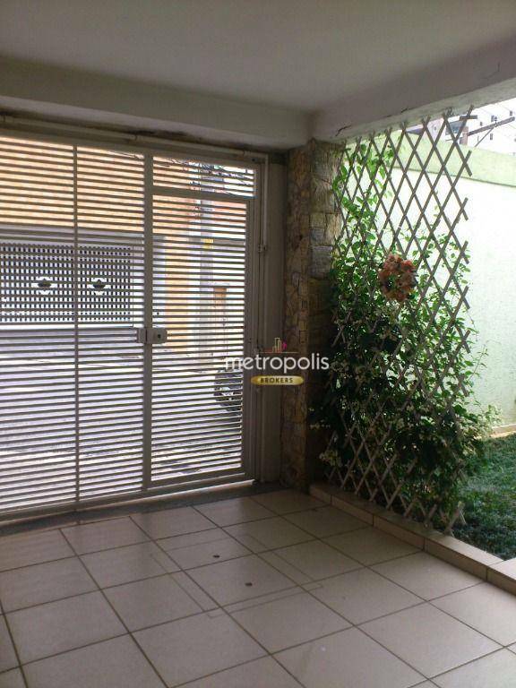 Casa à venda com 3 quartos, 193m² - Foto 2