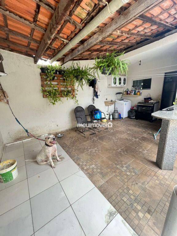 Casa à venda com 3 quartos, 63m² - Foto 22