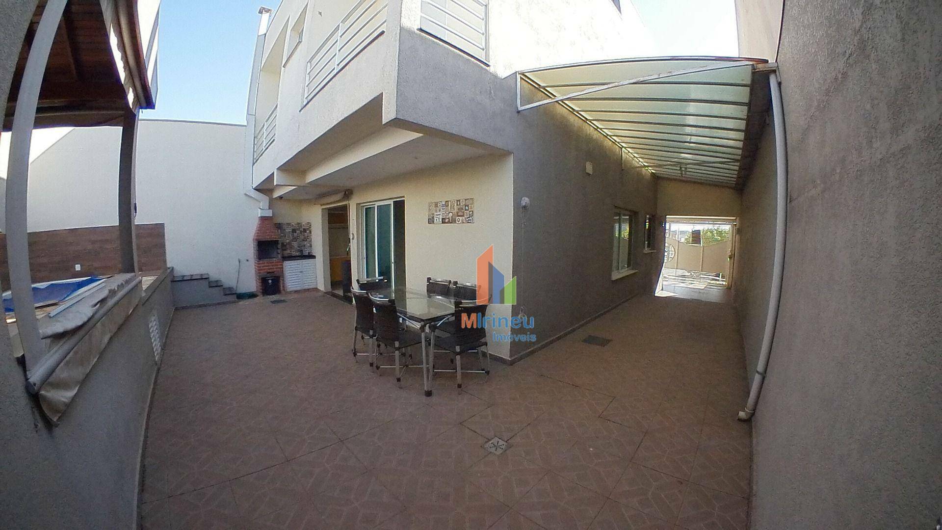 Casa de Condomínio à venda com 4 quartos, 205m² - Foto 25