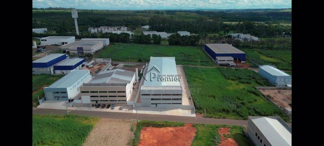 Depósito-Galpão-Armazém para alugar, 4000m² - Foto 1