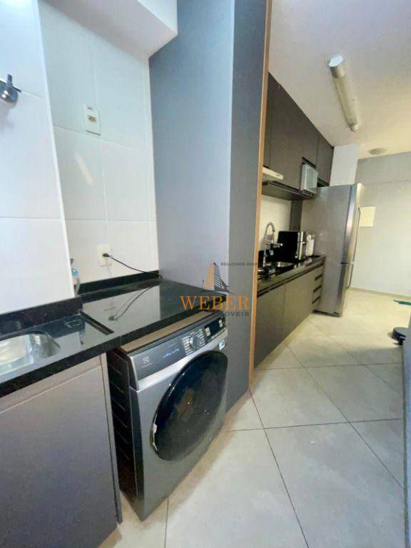 Apartamento à venda com 2 quartos, 60m² - Foto 2