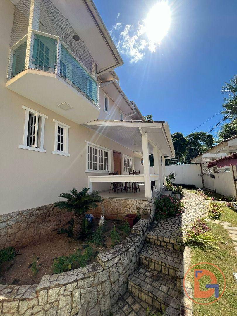 Casa à venda e aluguel com 6 quartos, 216m² - Foto 90