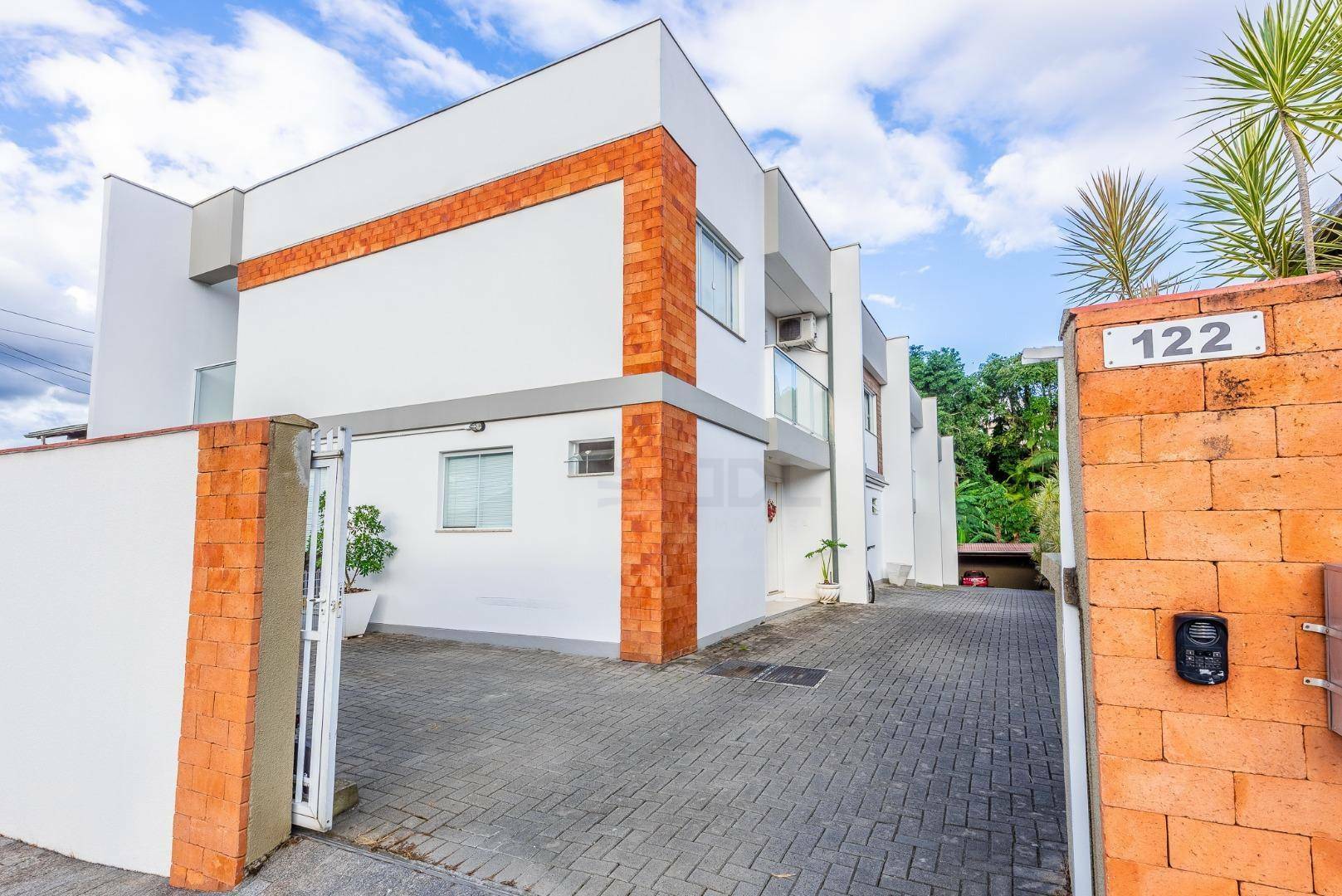 Casa de Condomínio à venda com 3 quartos, 116m² - Foto 2