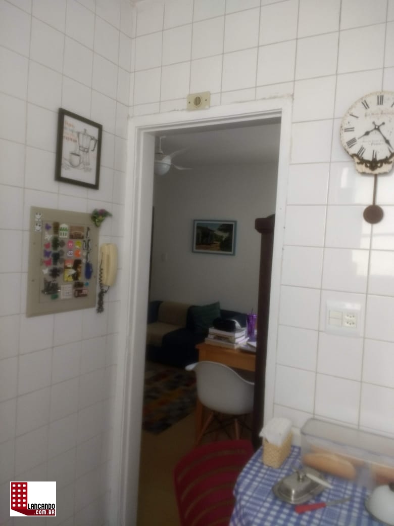 Apartamento à venda com 2 quartos, 64m² - Foto 2