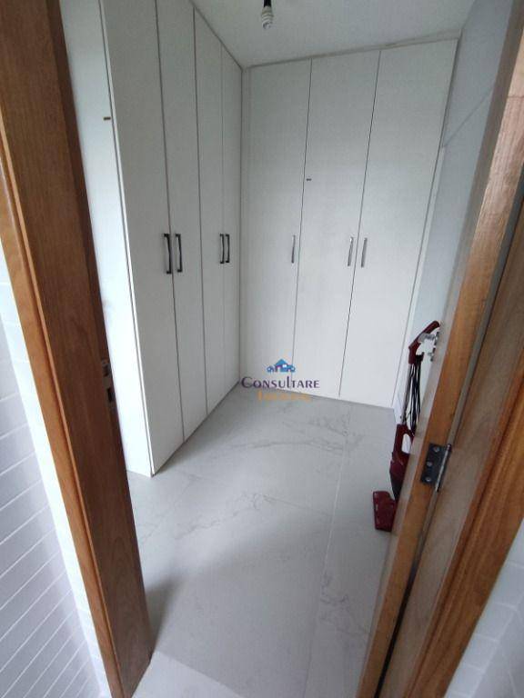 Apartamento à venda com 3 quartos, 140m² - Foto 12