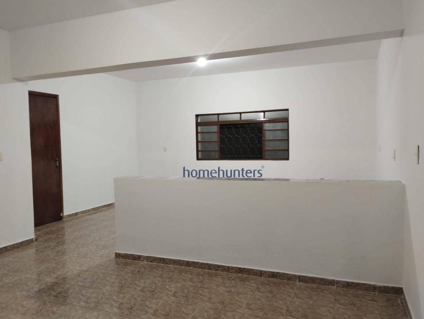 Casa para alugar com 3 quartos, 200m² - Foto 9