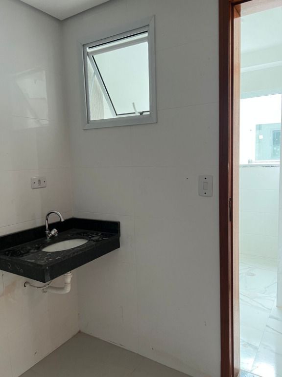 Apartamento à venda com 2 quartos, 40m² - Foto 12