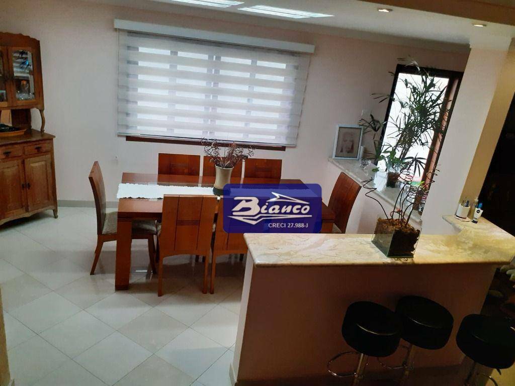 Sobrado à venda com 4 quartos, 329m² - Foto 24