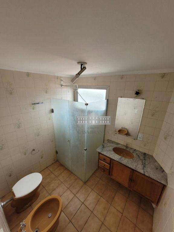 Apartamento para alugar com 3 quartos, 85m² - Foto 18