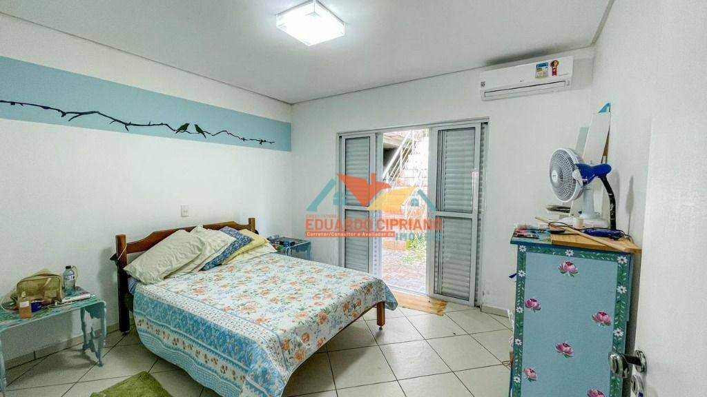 Casa à venda com 3 quartos, 134m² - Foto 6