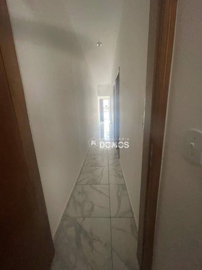 Casa à venda com 2 quartos, 66m² - Foto 18