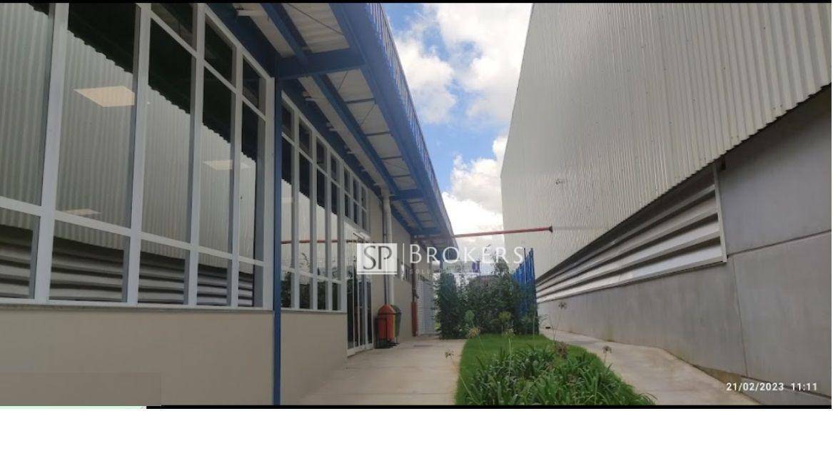 Depósito-Galpão-Armazém para alugar, 1650m² - Foto 11