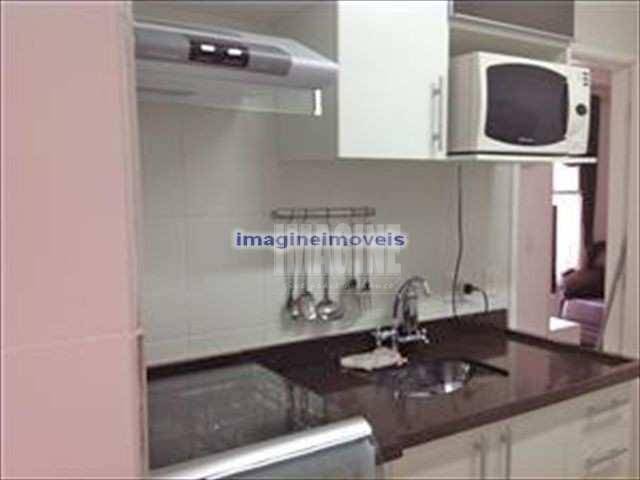 Apartamento à venda com 2 quartos, 48m² - Foto 13