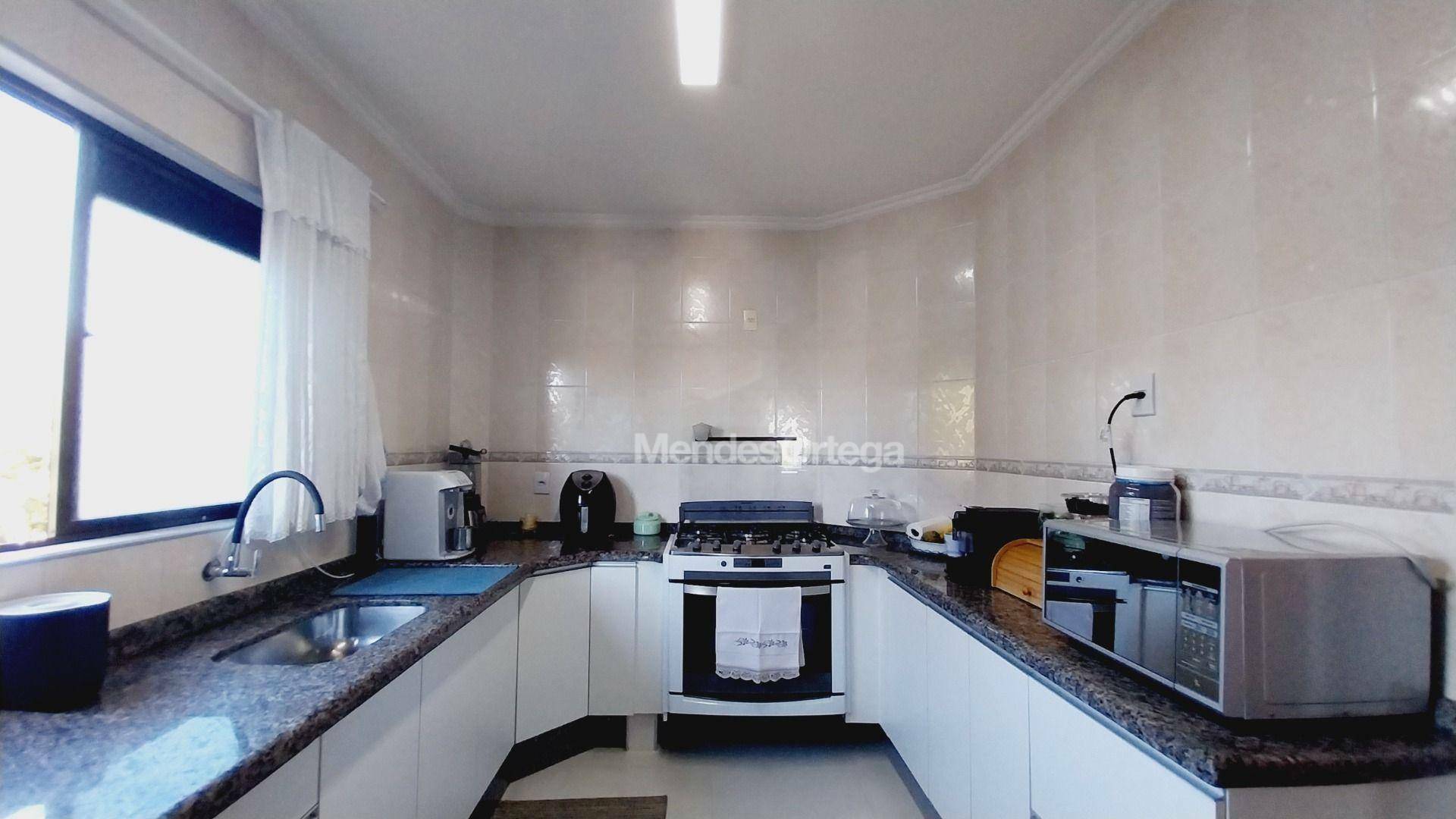Apartamento à venda com 2 quartos, 78m² - Foto 15