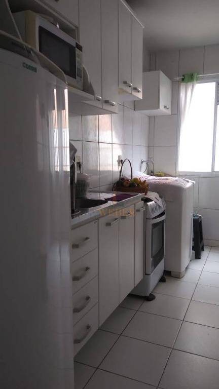 Apartamento à venda com 2 quartos, 47m² - Foto 12