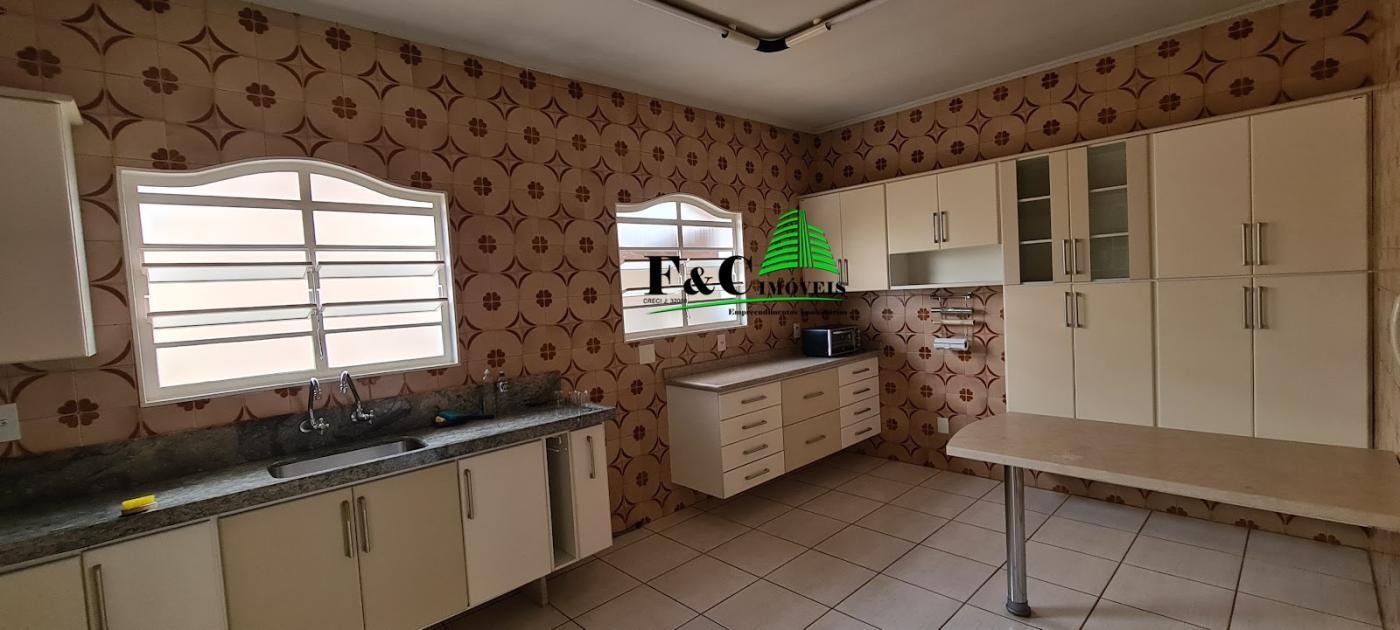 Casa à venda com 5 quartos, 850m² - Foto 16